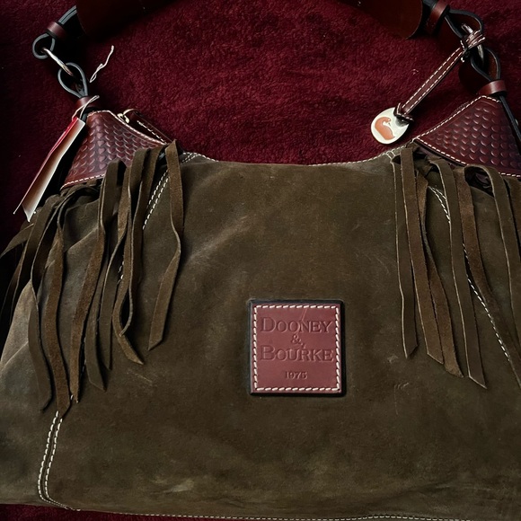 Absolutely beautiful Dooney &Bounrke bag…